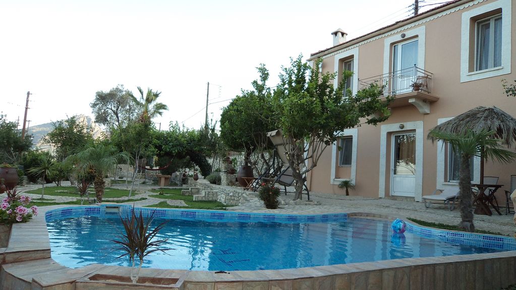 picture villa petra swimming pool