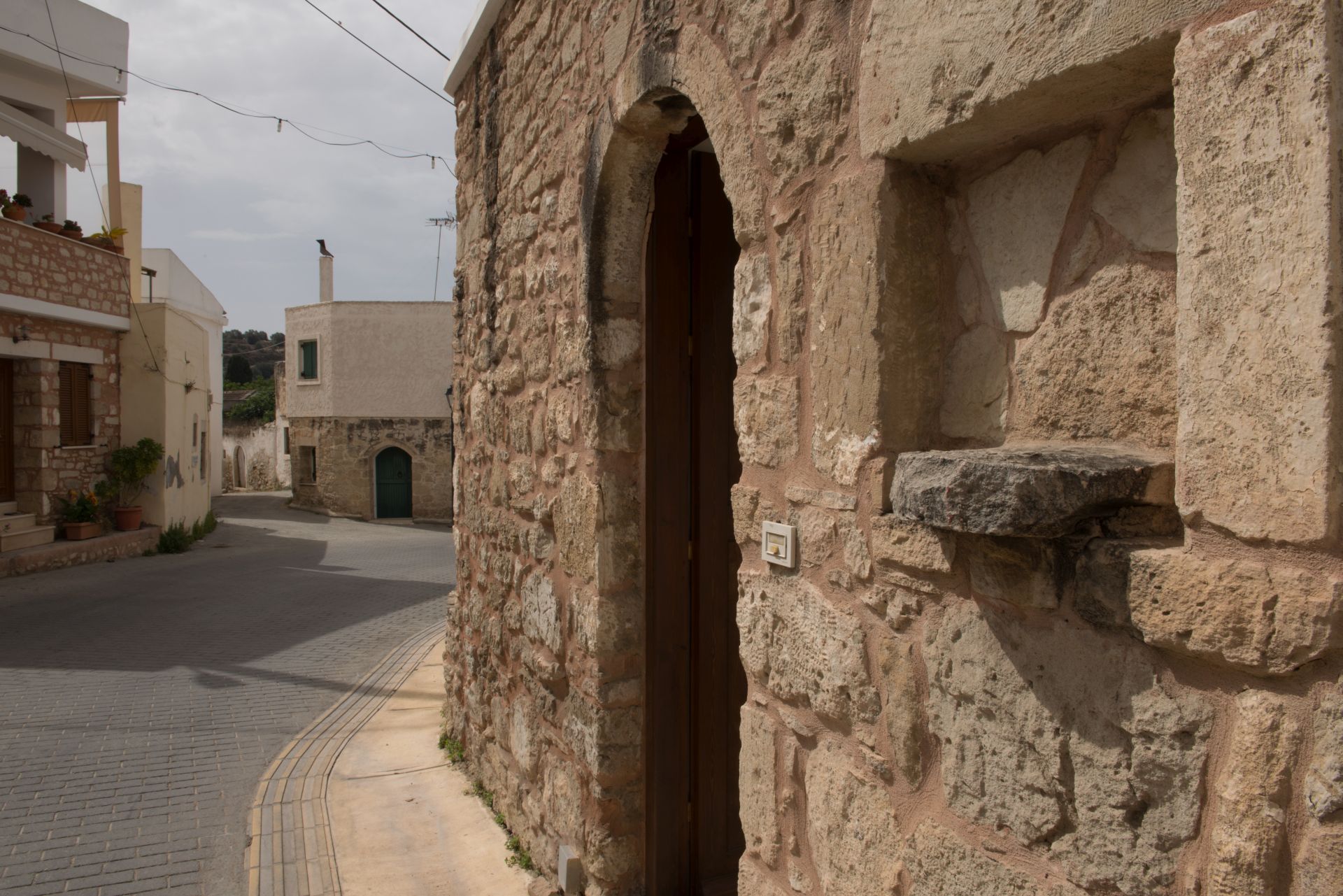 picture Archondiko entrance