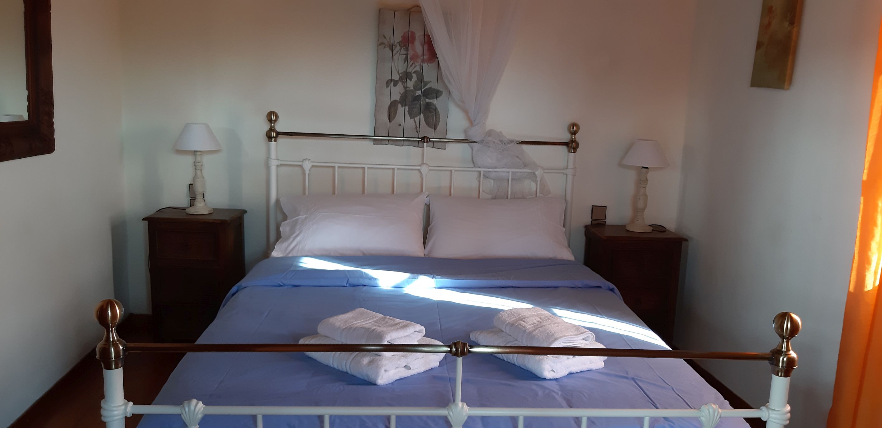 picture filiza bedroom